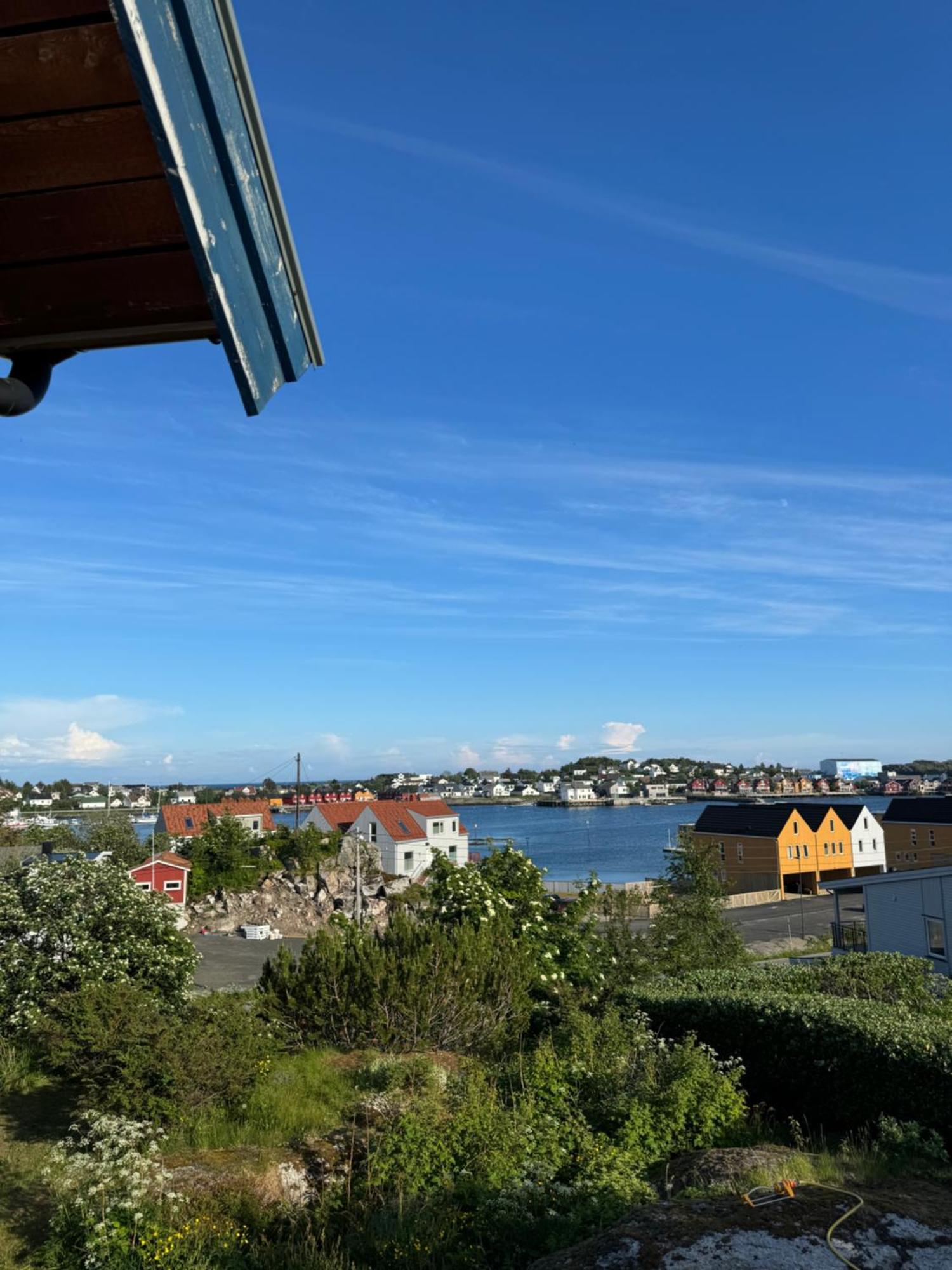 Leilighet Ballstad Eksteriør billede