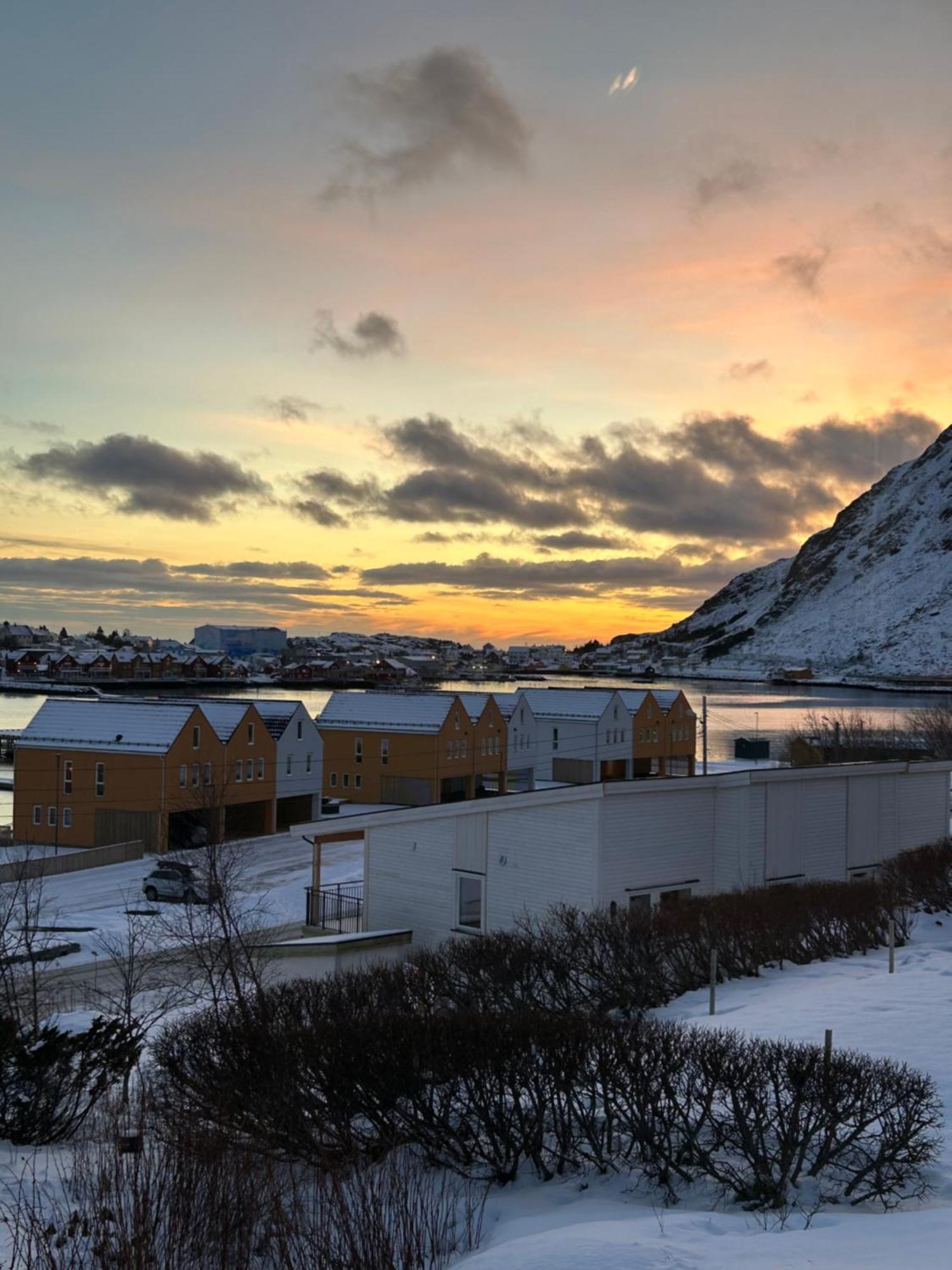 Leilighet Ballstad Eksteriør billede